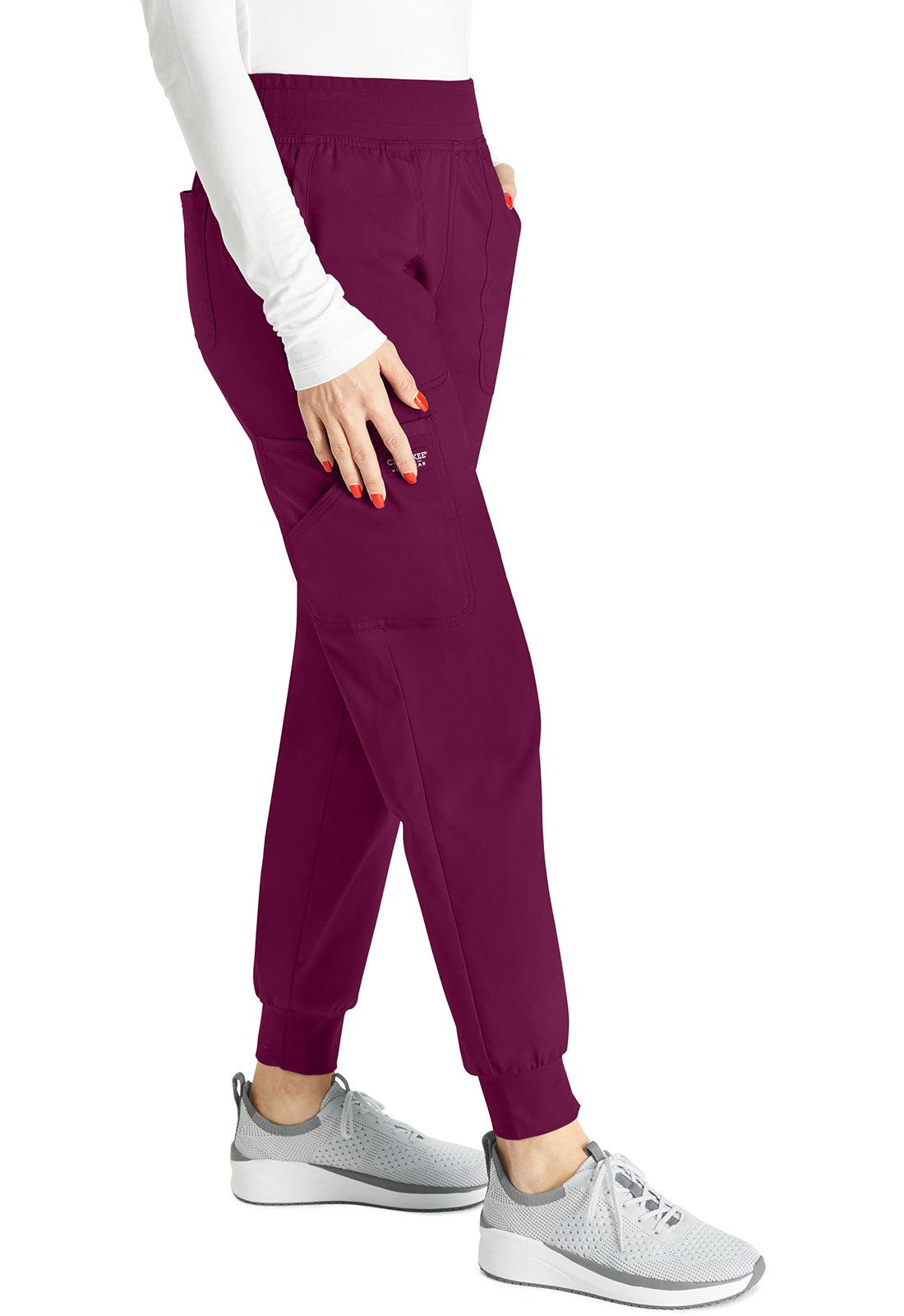 Halfhoge joggingbroek met taps toelopende pijpen en gebreide tailleband WWE115