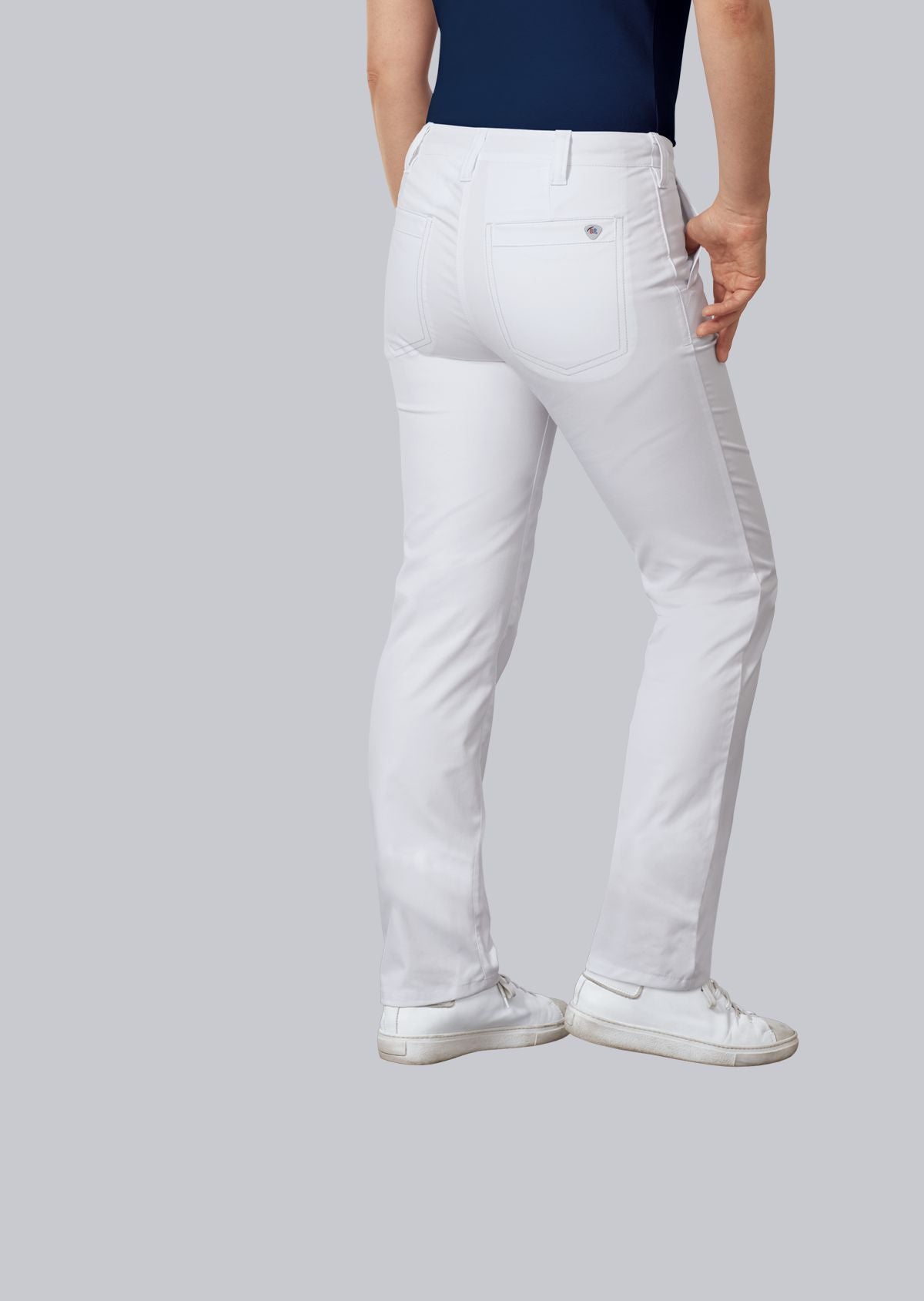 BP® stretch chinobroek voor dames wit met modern fit en stretchmateriaal