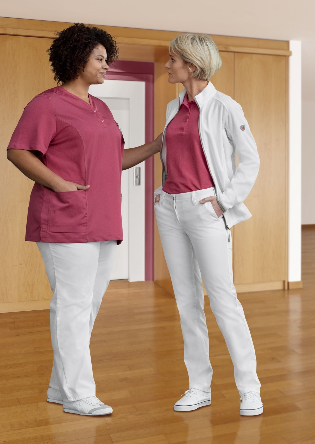 BP® stretch chinobroek voor dames wit met modern fit en stretchmateriaal