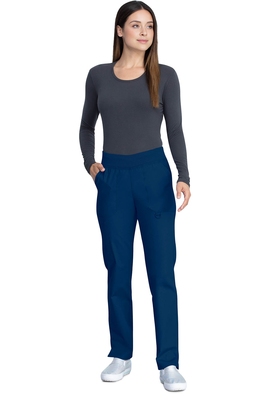 Pull-on broek met middelhoge taille en taps toelopende pijpen met elastische tailleband en cargozakken