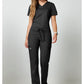 Mid-rise jeans met gematigde uitlopende pijpen en trekkoord met cargozakken en 2-way stretch WWE120