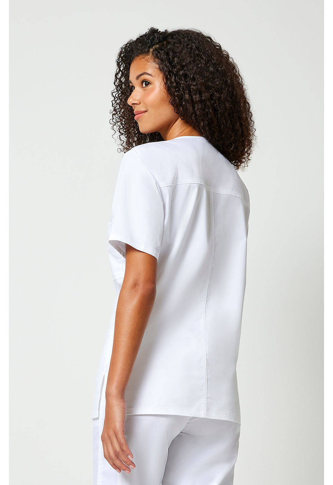 Unisex V-hals top met traditionele pasvorm en 2-way stretch