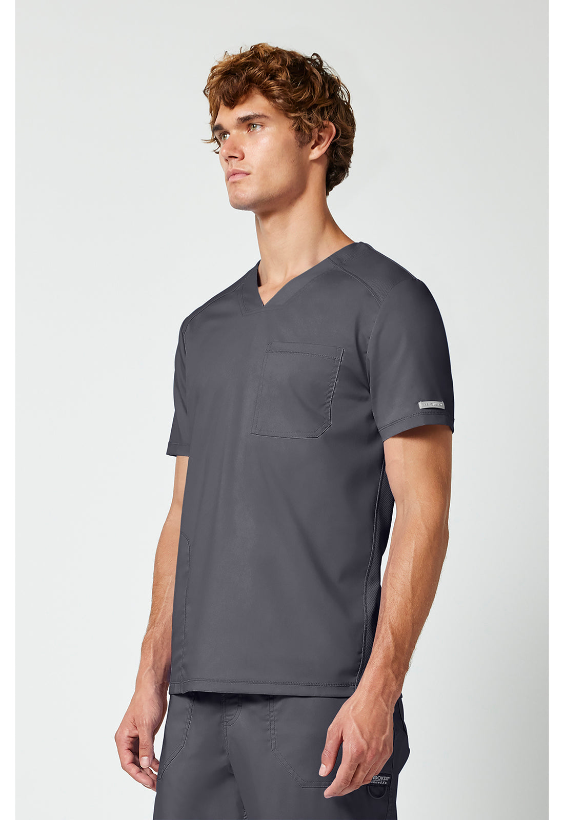 Cherokee Workwear Heren T-shirt met V-hals met mesh details en veiligheidsritszak WWE603