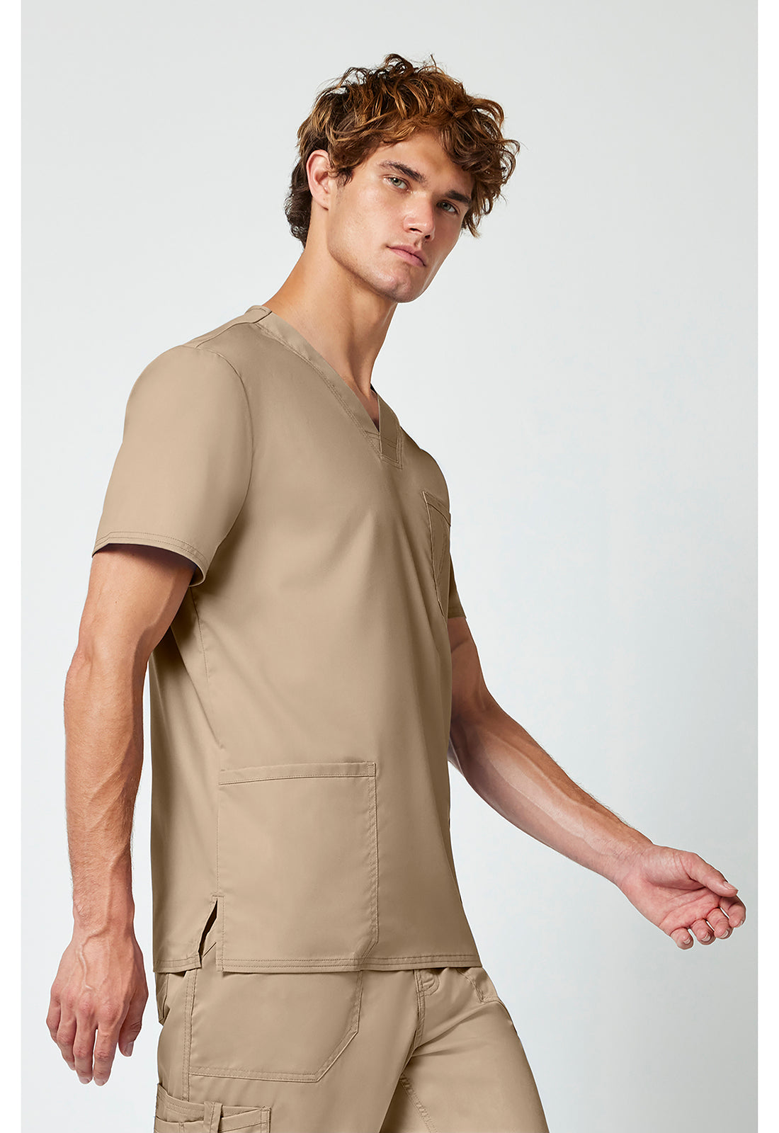 Heren T-shirt met V-hals met moderne pasvorm en ID-lus WWE670